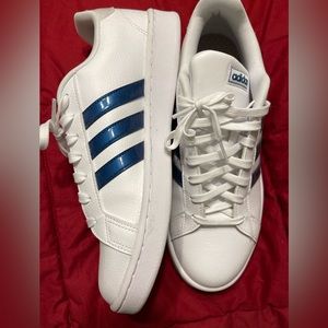 Adidas Grand Court women’s size 11 shoes